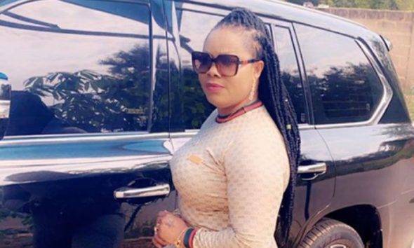 Watch how Agradaa performs ‘sika gari ritual’