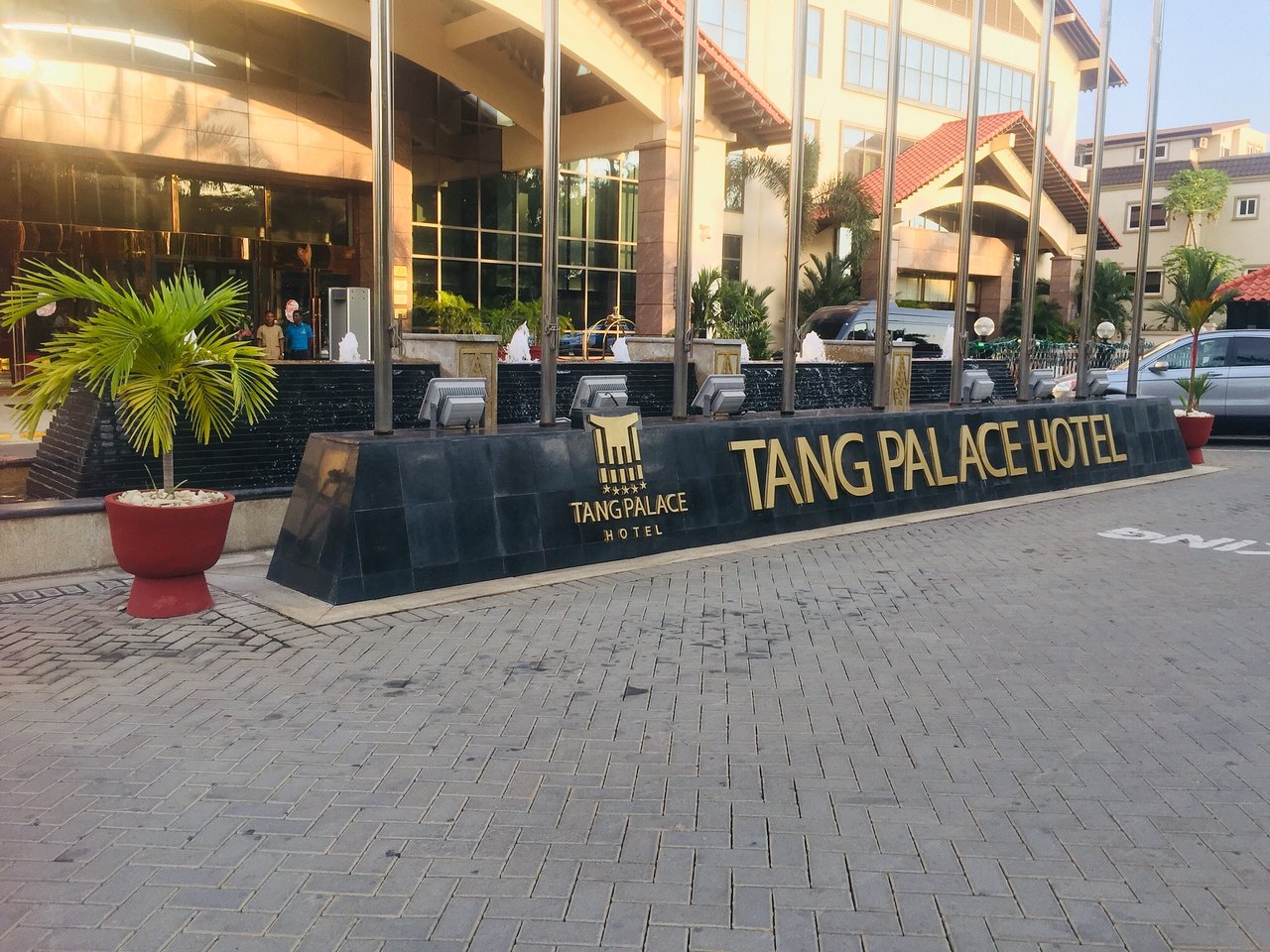 Tang Palace Hotel